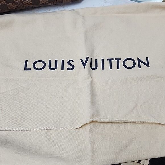 NEW Authentic Louis Vuitton Damier Ebene Neverfull PM Purse Bag Tote & Pouch - Picture 15 of 15